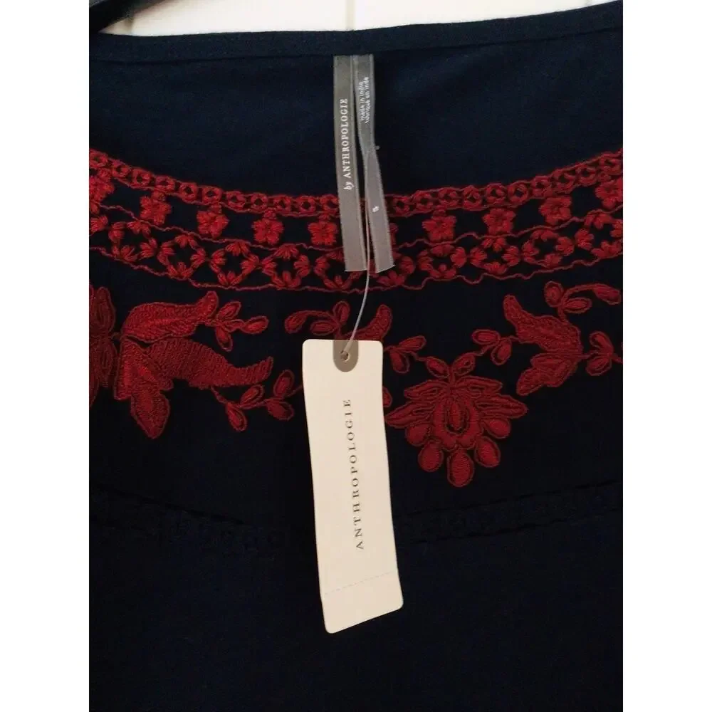 NWT❤️Anthropologie Kami Embroidered Top szS